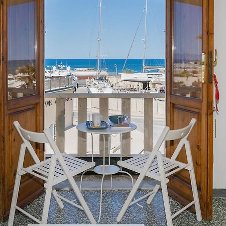 Brezza Marina Apartment San Vincenzo Eksteriør billede