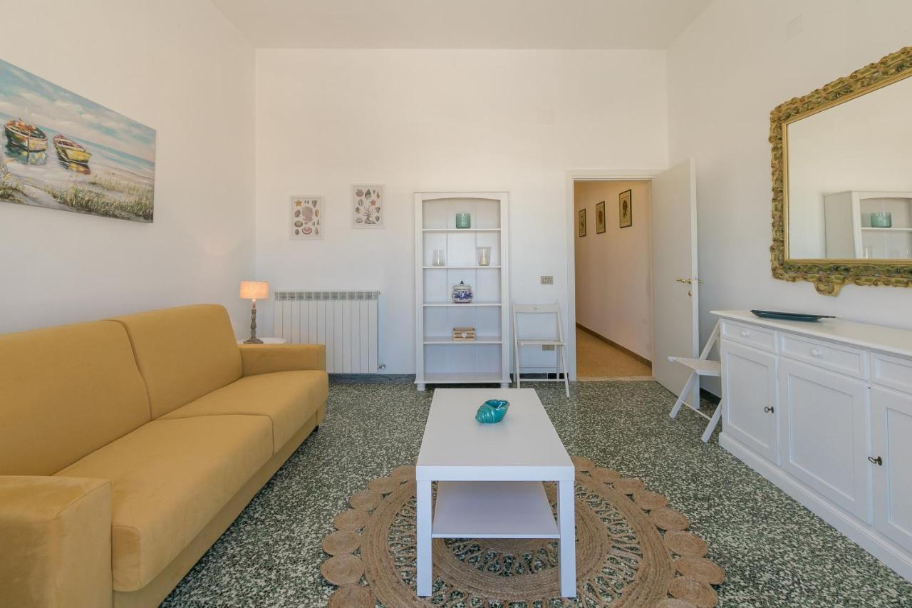 Brezza Marina Apartment San Vincenzo Eksteriør billede