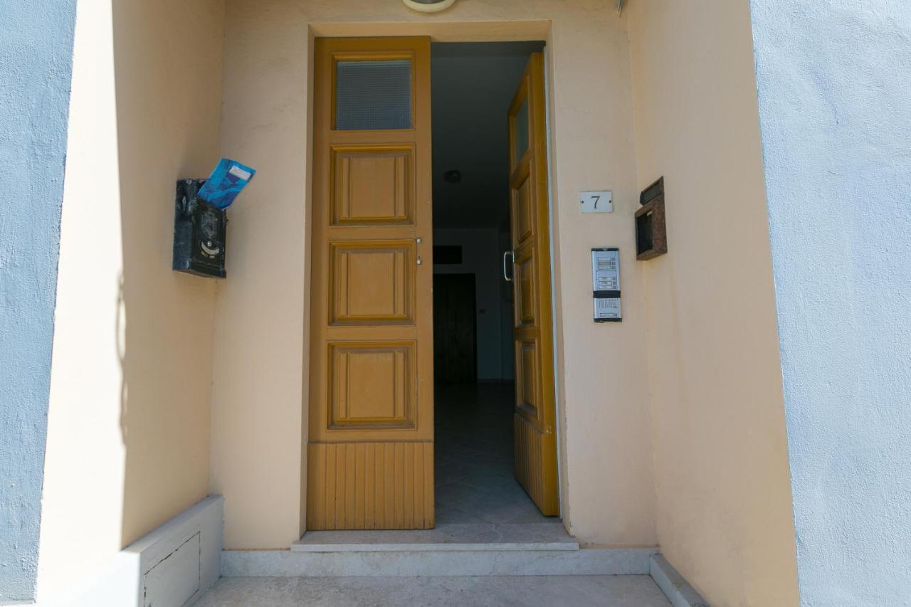 Brezza Marina Apartment San Vincenzo Eksteriør billede