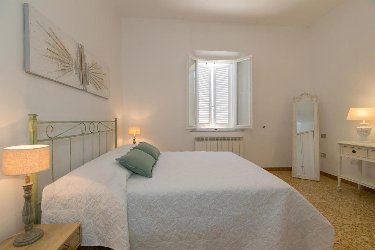 Brezza Marina Apartment San Vincenzo Eksteriør billede